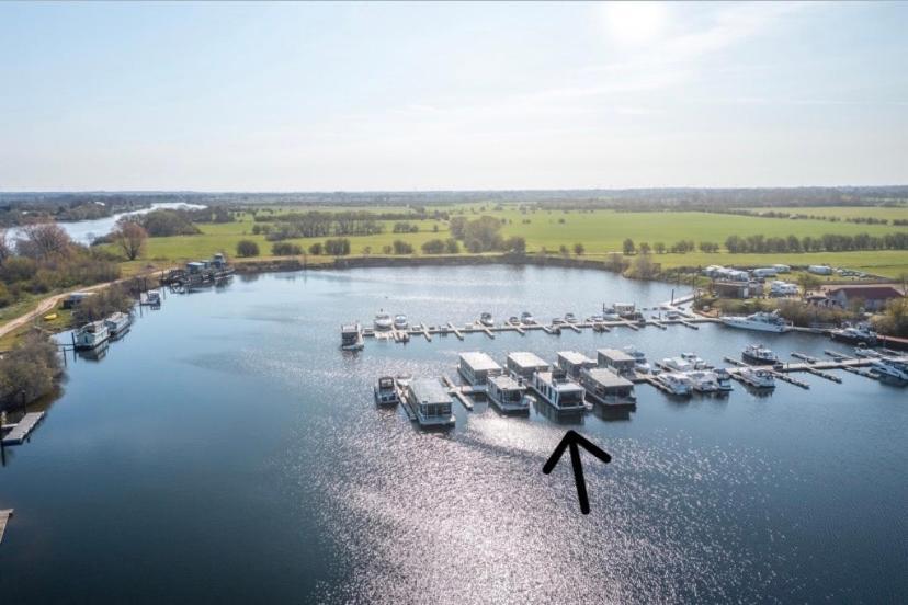 Hausboot Buddy Weyhe Eksteriør billede